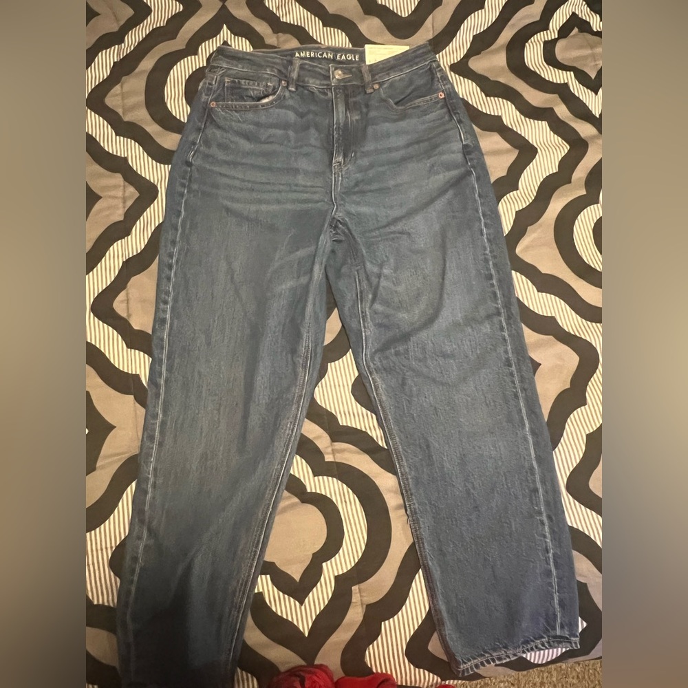 American eagle mom straight jeans